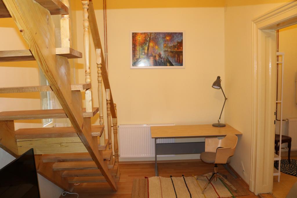 Apartment On Blaha Lujza Ter Budapest Kültér fotó